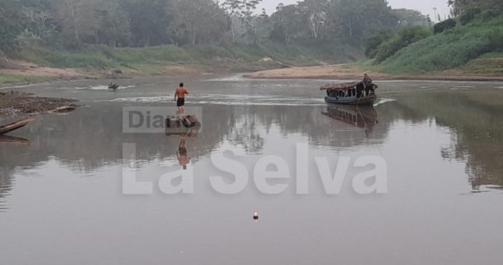 Familia busca a joven que se ahogó en el río Itaya